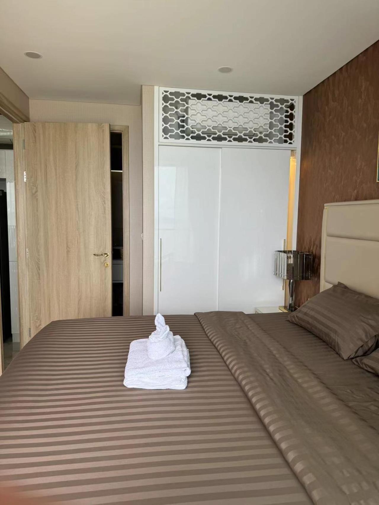 Copacabana Beach Jomtien 科帕卡巴纳海乔木提安海滩毗邻乔木提安夜市 Dış mekan fotoğraf